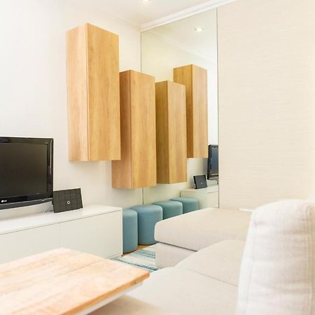 The Modern 1385 Apartment バターリャ エクステリア 写真