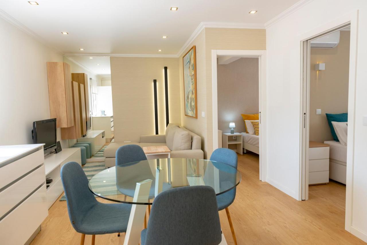 The Modern 1385 Apartment バターリャ エクステリア 写真