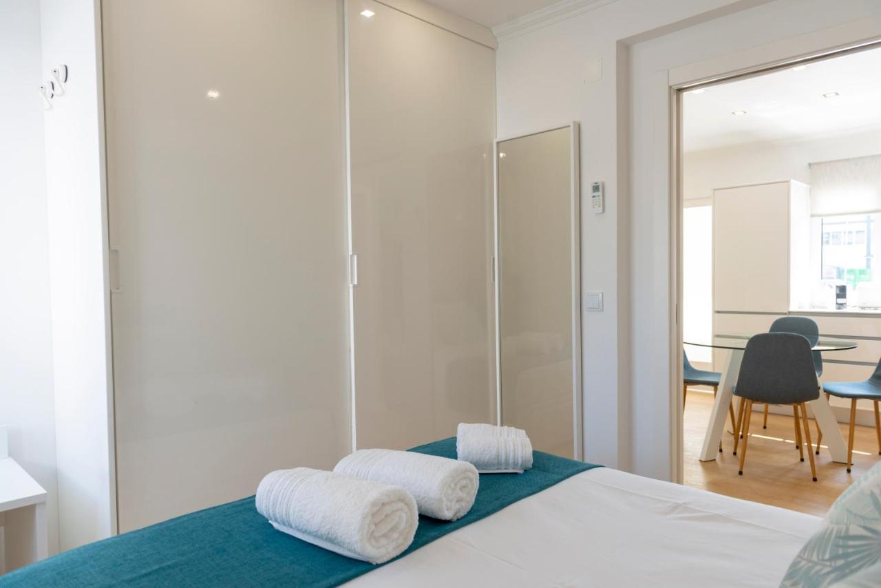 The Modern 1385 Apartment バターリャ エクステリア 写真