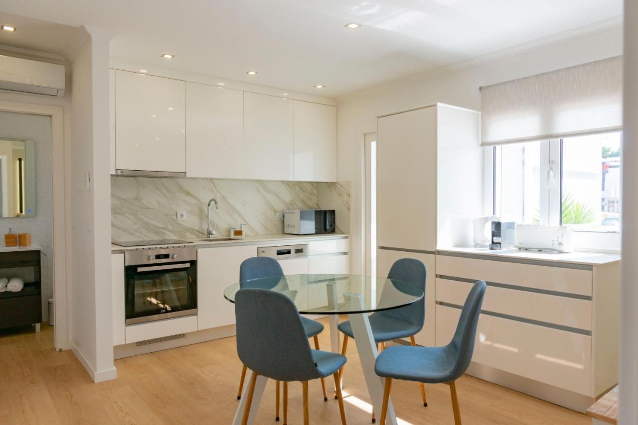The Modern 1385 Apartment バターリャ エクステリア 写真